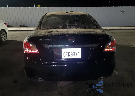 2015 Nissan Altima 2.5 from USA, damaged, VIN 1N4AL3AP4FC192058
